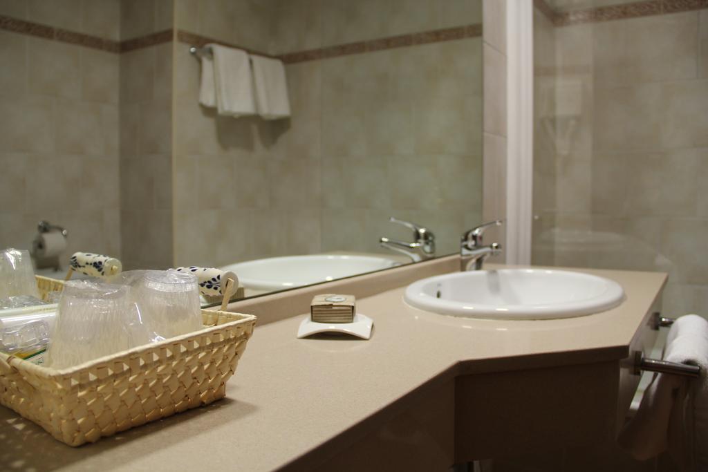 Hotel Rantiner Estación Стая снимка
