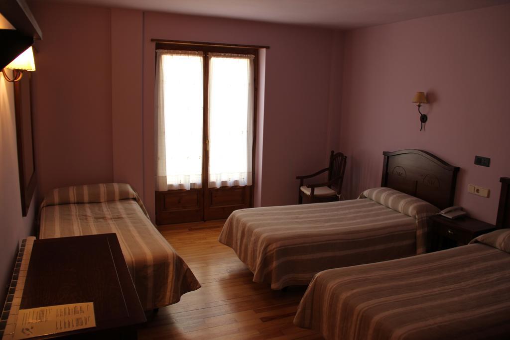 Hotel Rantiner Estación Стая снимка