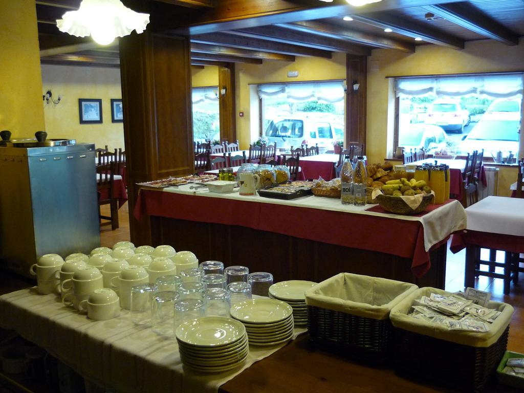 Hotel Rantiner Estación Екстериор снимка
