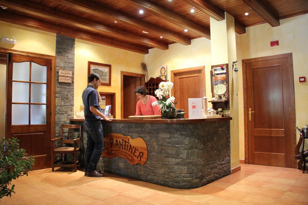 Hotel Rantiner Estación Екстериор снимка